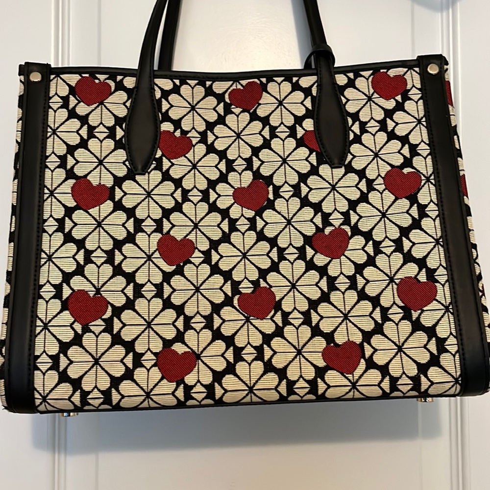 Kate Spade K4400 Flower Jacquard Hearts Market Medium Tote Black Multi